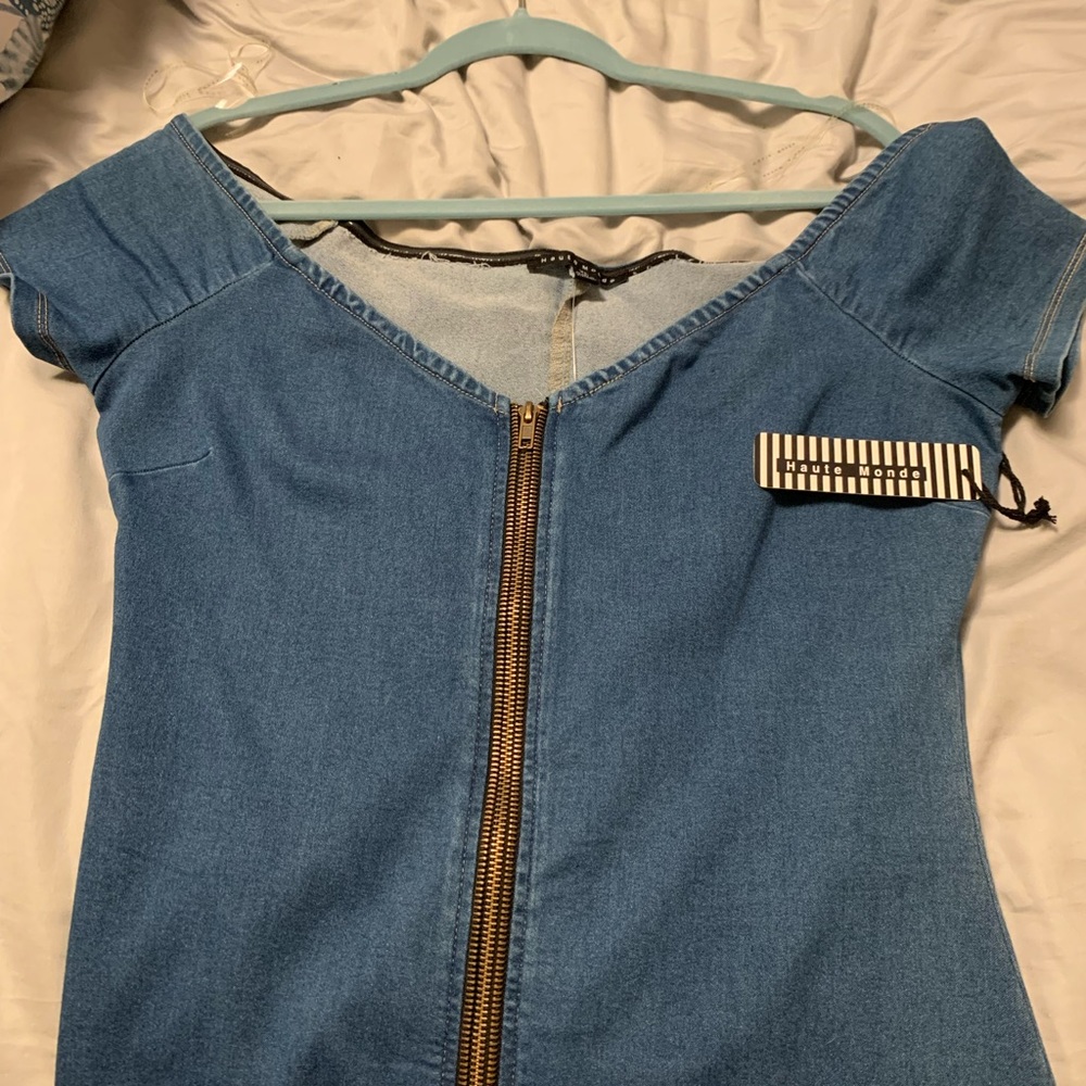 Slim fitting bodycon denim dress NWT
